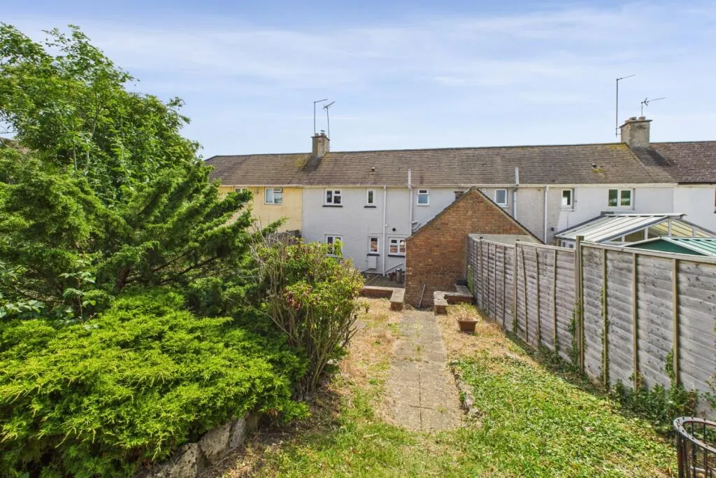 3 bed Terraced