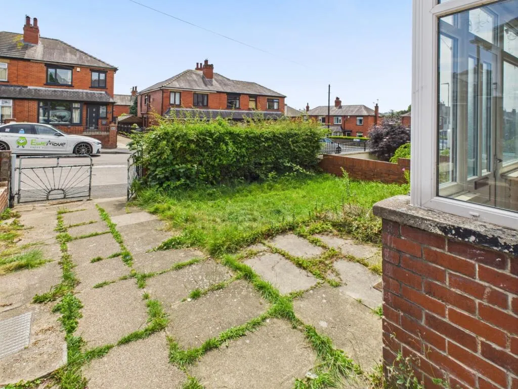 3 bed Semi-Detached