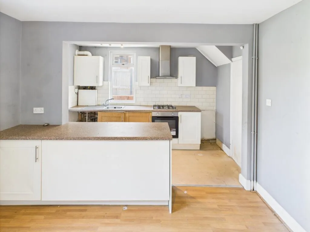 3 bed Semi-Detached