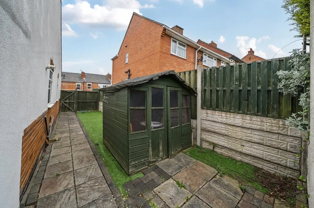 2 bed Detached Bungalow