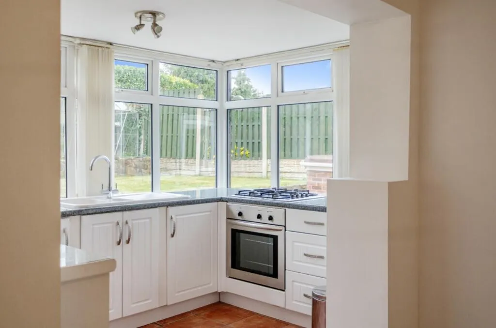 2 bed Detached Bungalow