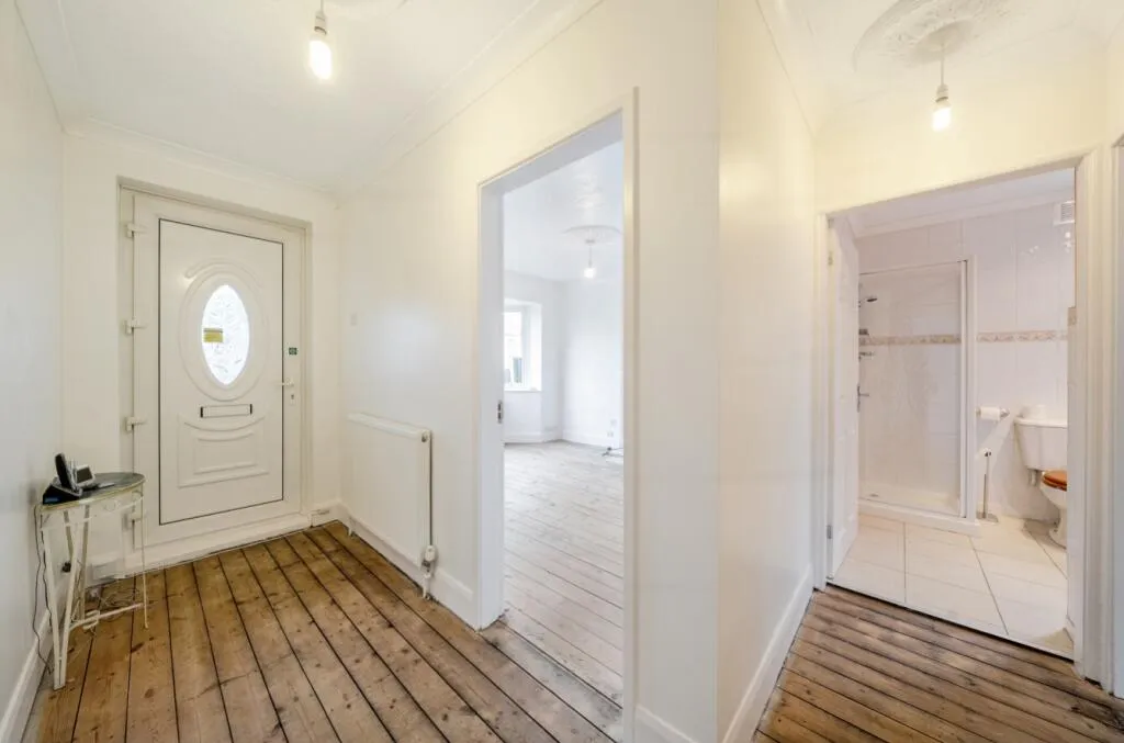 2 bed Detached Bungalow