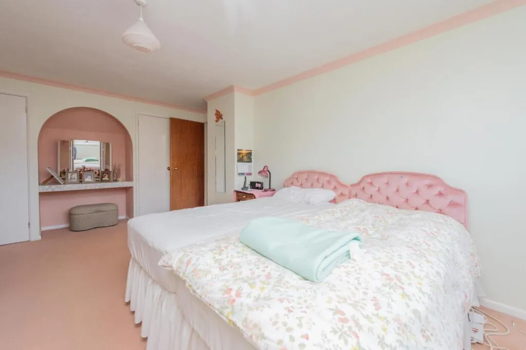 3 bed Detached