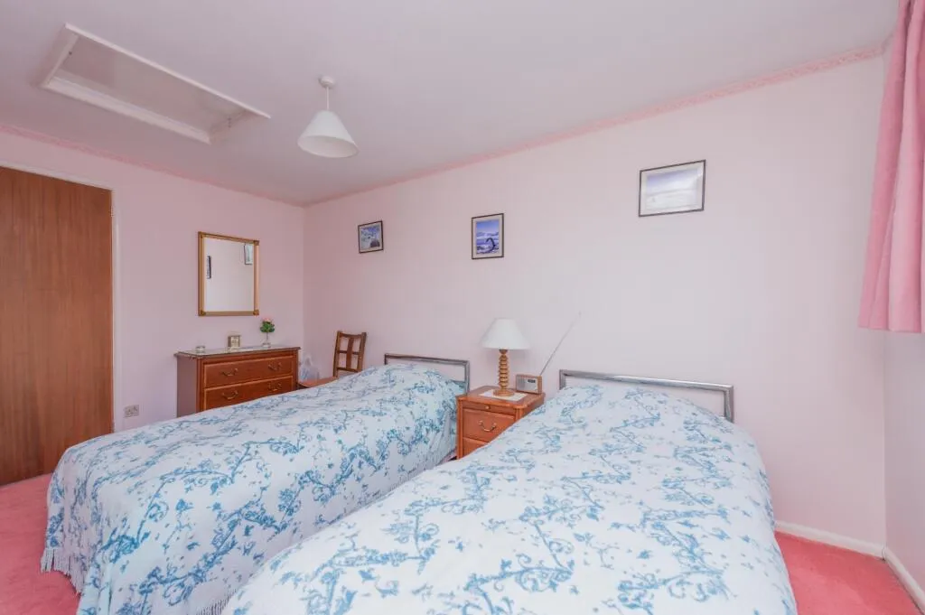 3 bed Detached