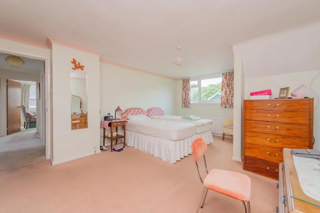 3 bed Detached