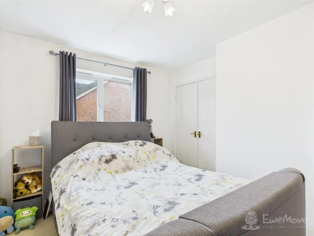 2 bed Terraced
