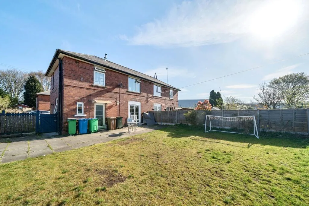 3 bed Semi-Detached