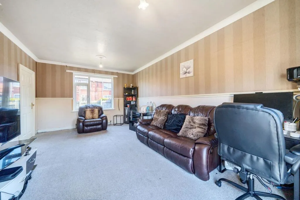 3 bed Semi-Detached