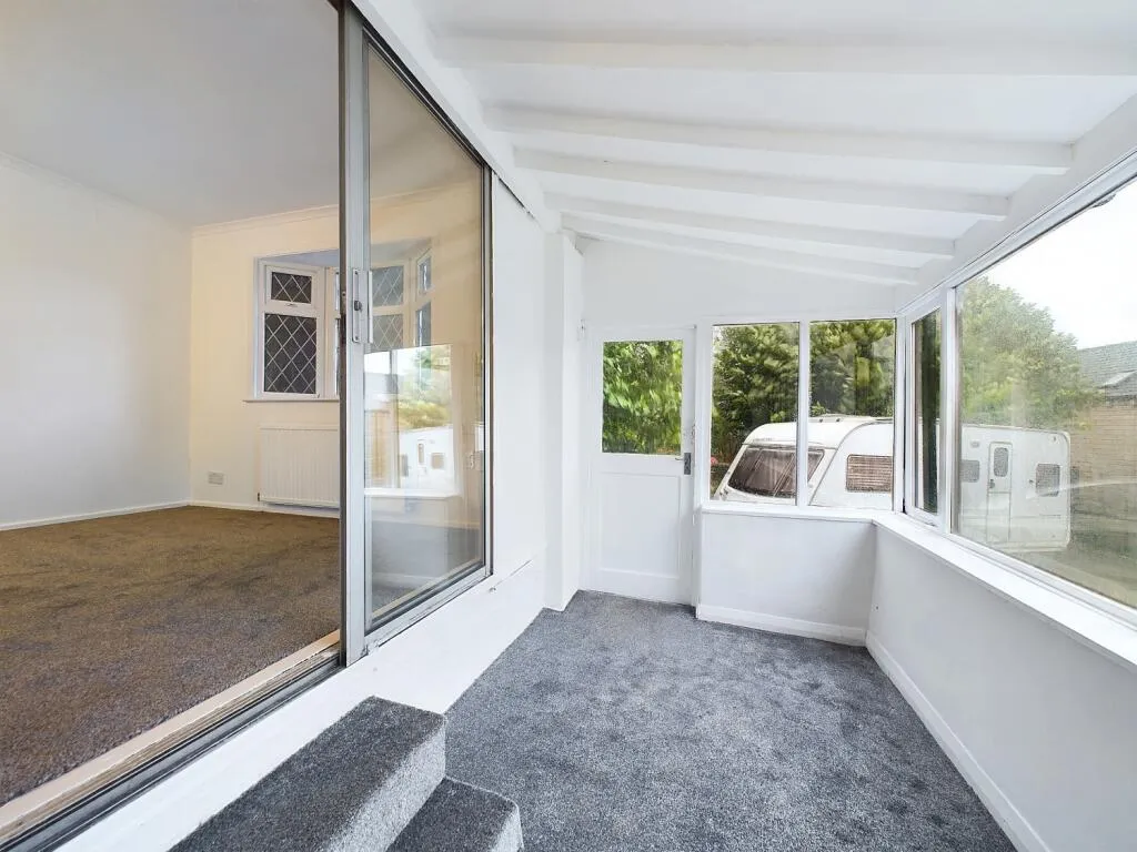 3 bed End of Terrace