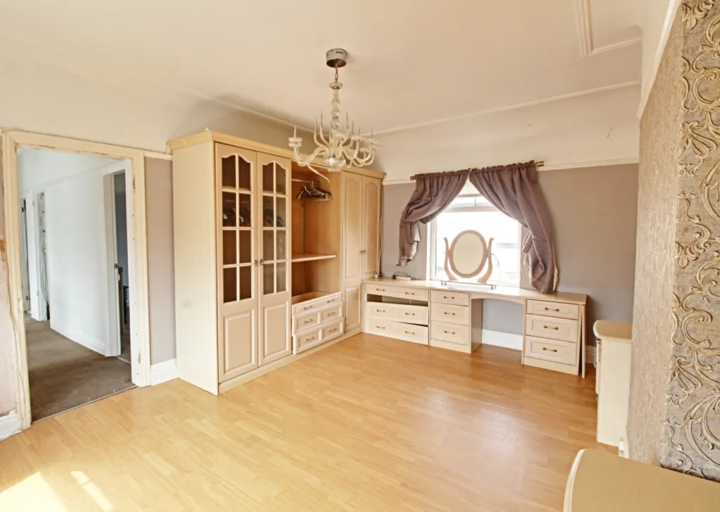 3 bed Semi-Detached
