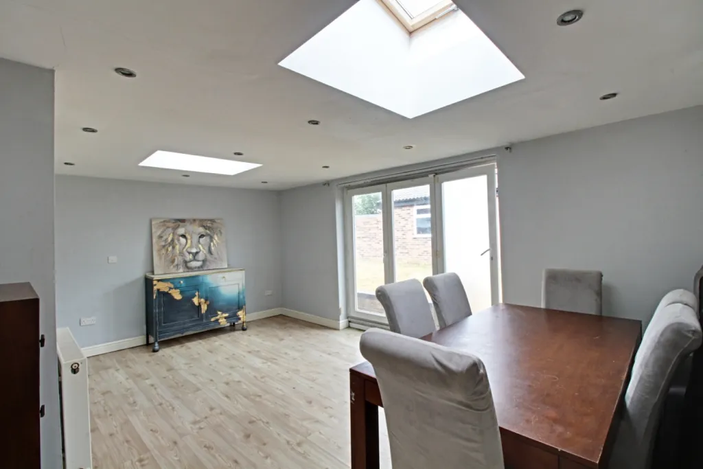 3 bed Semi-Detached