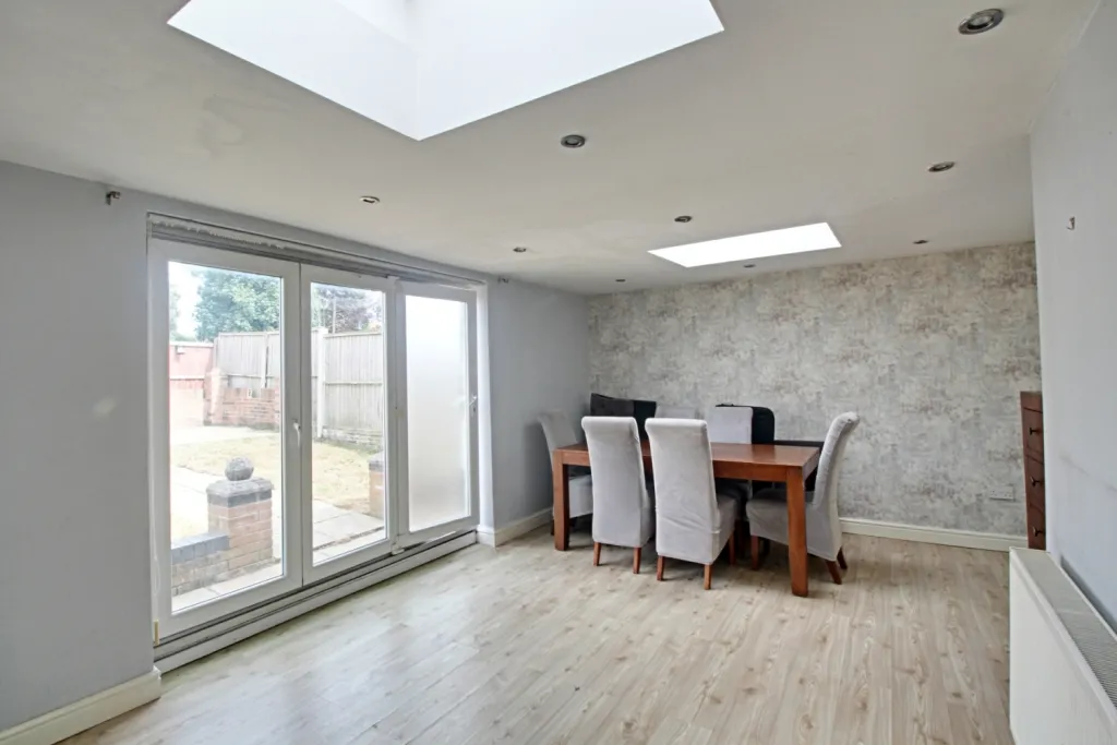 3 bed Semi-Detached