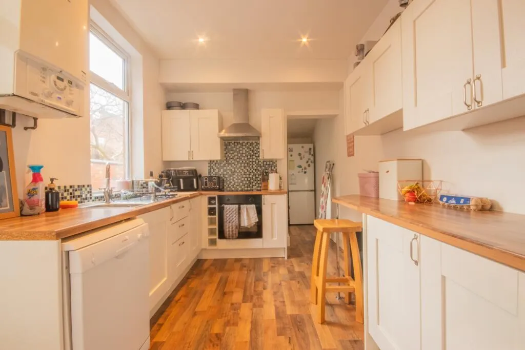 3 bed Semi-Detached