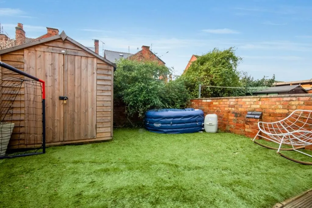 3 bed Semi-Detached