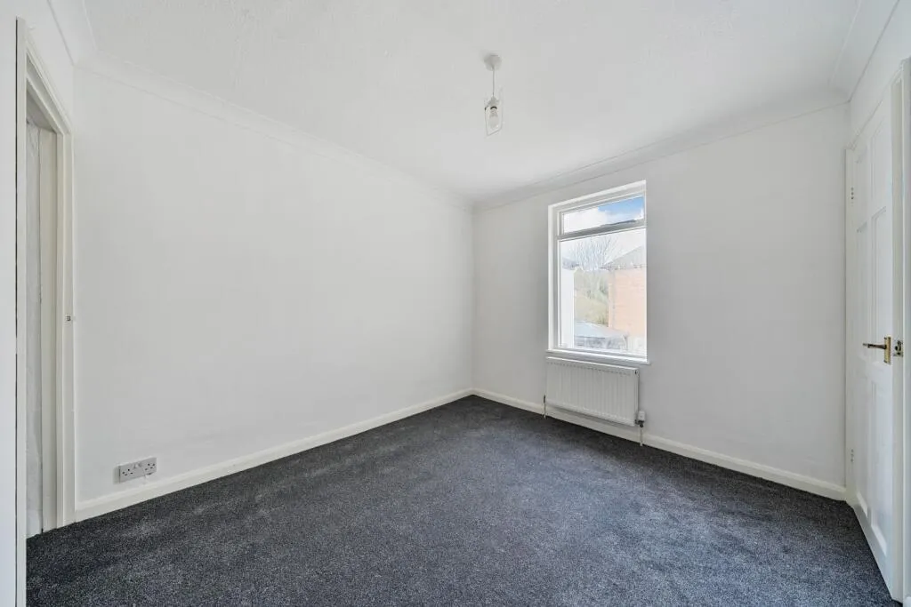 3 bed Terraced
