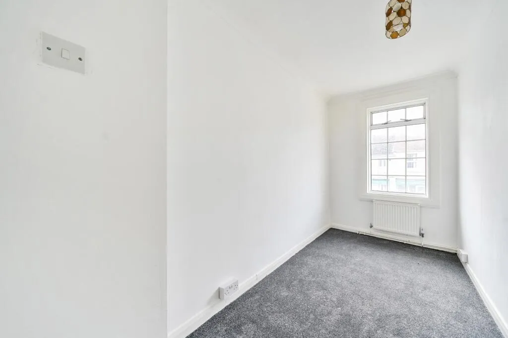 3 bed Terraced