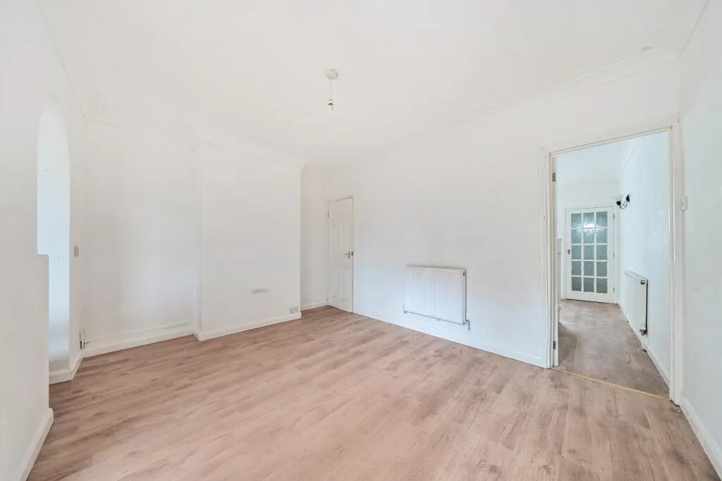 3 bed Terraced