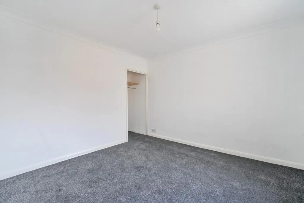 3 bed Terraced