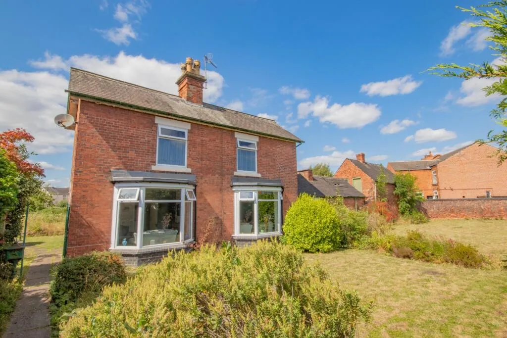 3 bed Detached