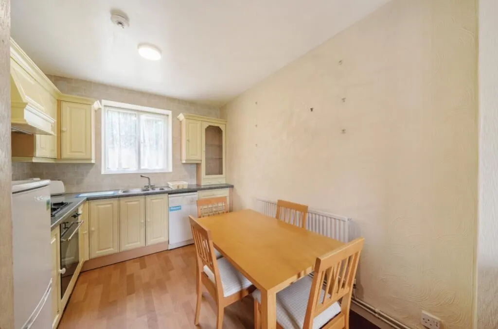 2 bed Block of Apartments
