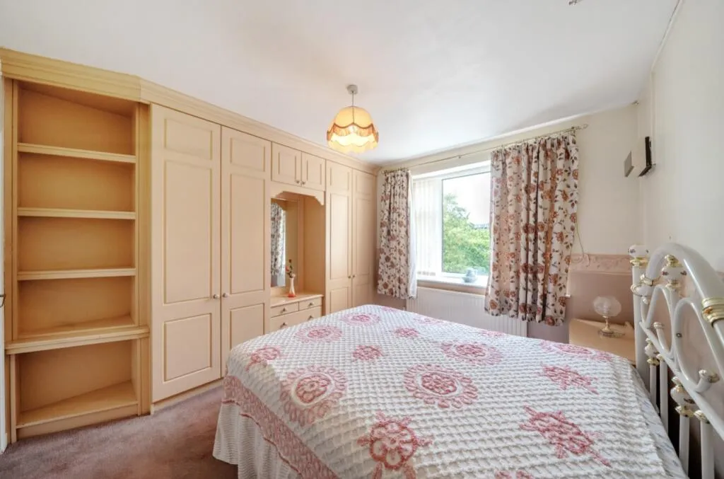 2 bed Block of Apartments