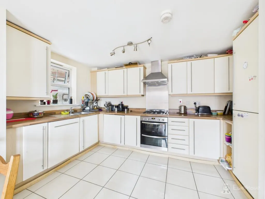 2 bed Block of Apartments
