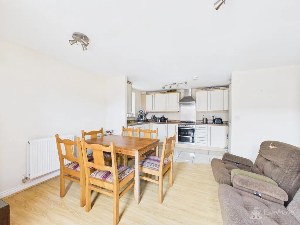2 bed Block of Apartments