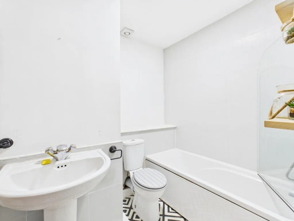 2 bed Terraced