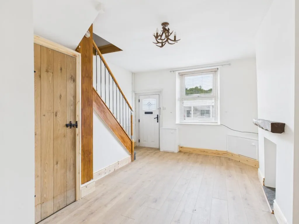 2 bed Terraced