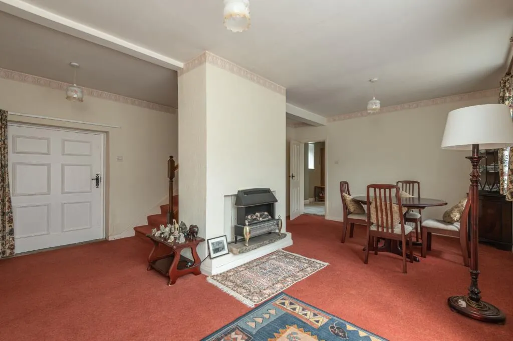 4 bed Character Property