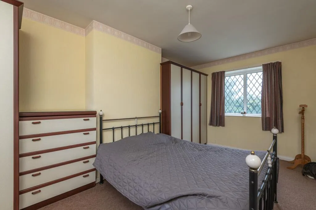 4 bed Character Property