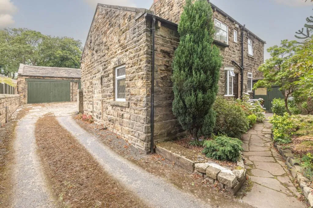4 bed Character Property