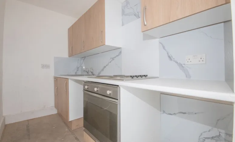 2 bed Mixed Use
