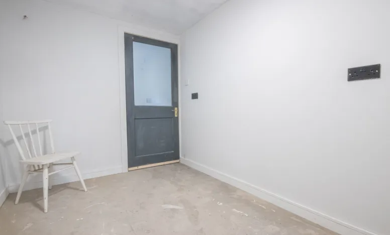 2 bed Mixed Use