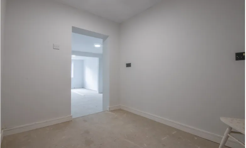 2 bed Mixed Use
