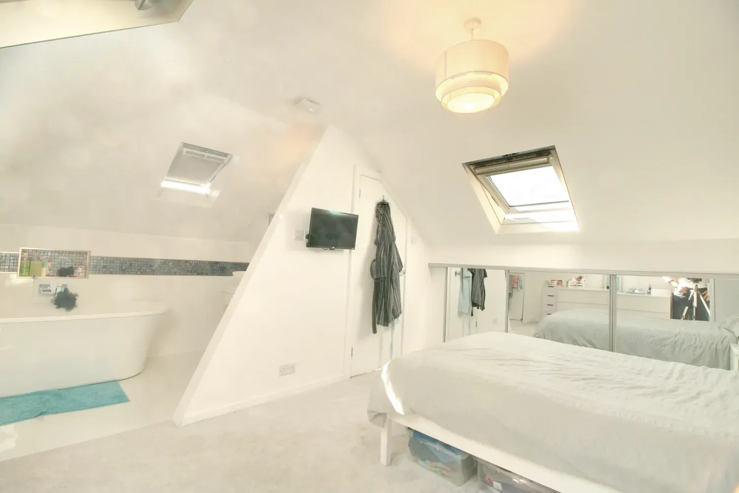 3 bed Semi-Detached Bungalow