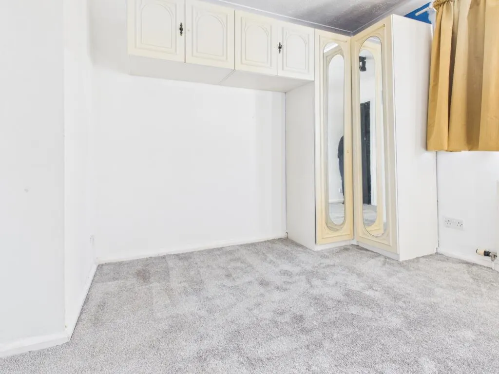 3 bed Terraced