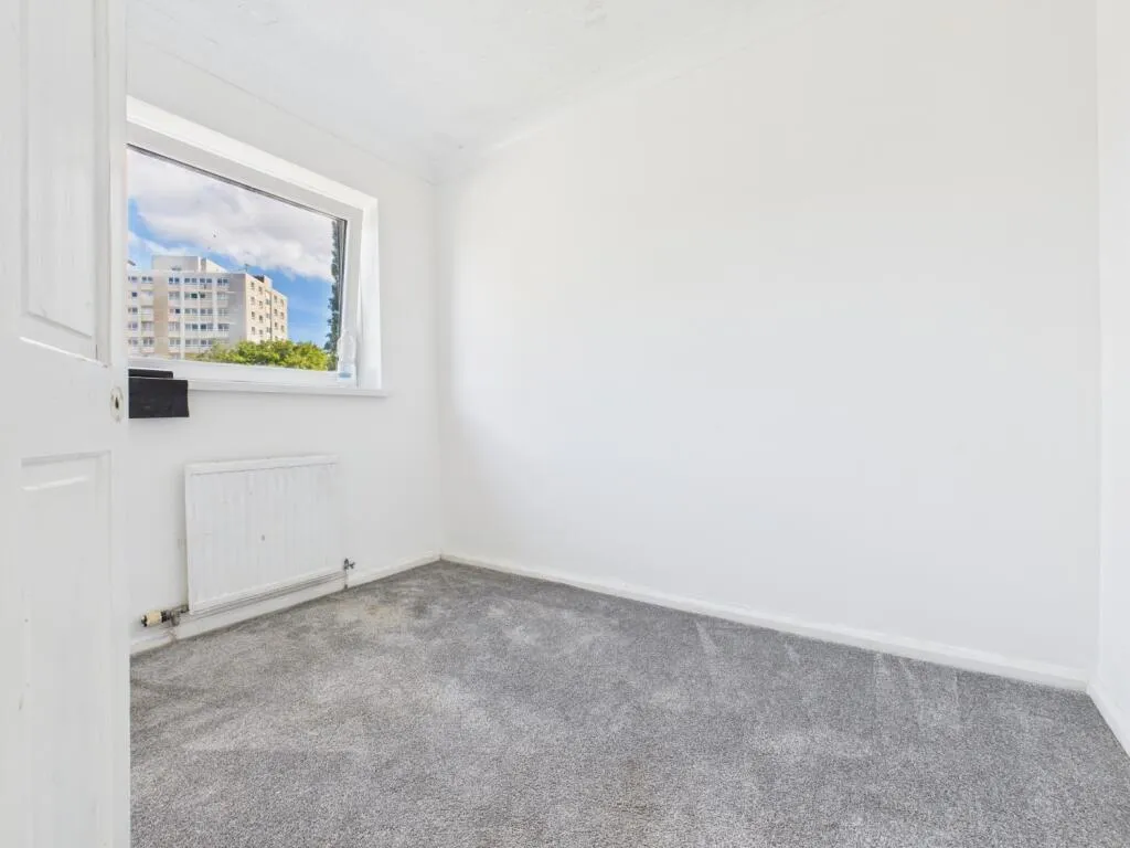 3 bed Terraced