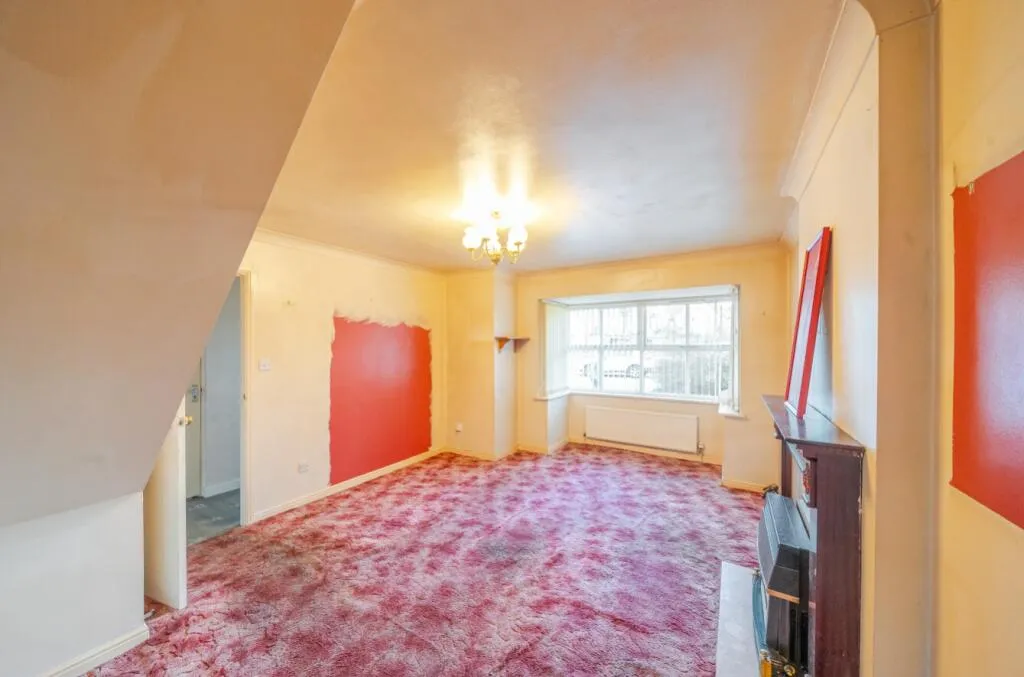 4 bed Detached