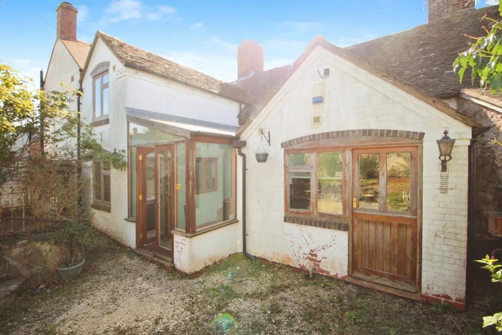 3 bed Terraced