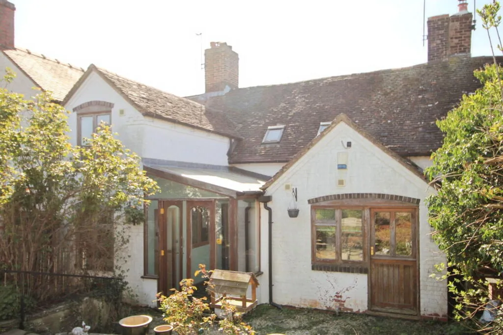 3 bed Terraced
