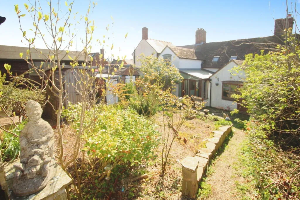 3 bed Terraced