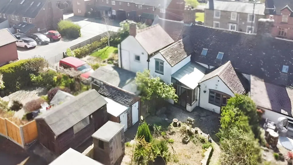 3 bed Terraced