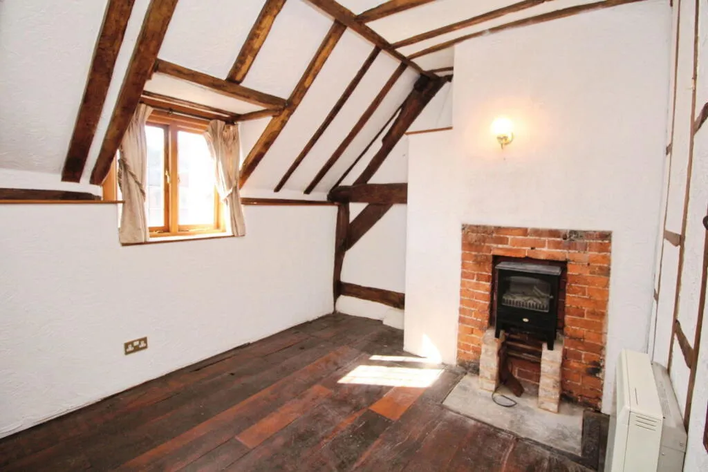 3 bed Terraced