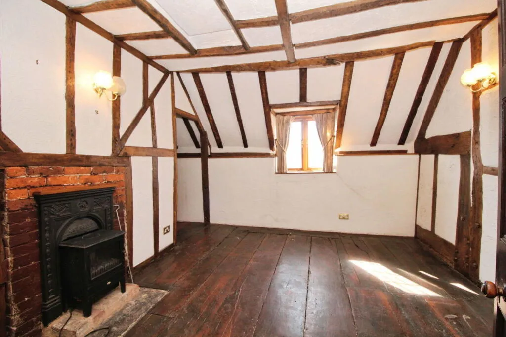3 bed Terraced