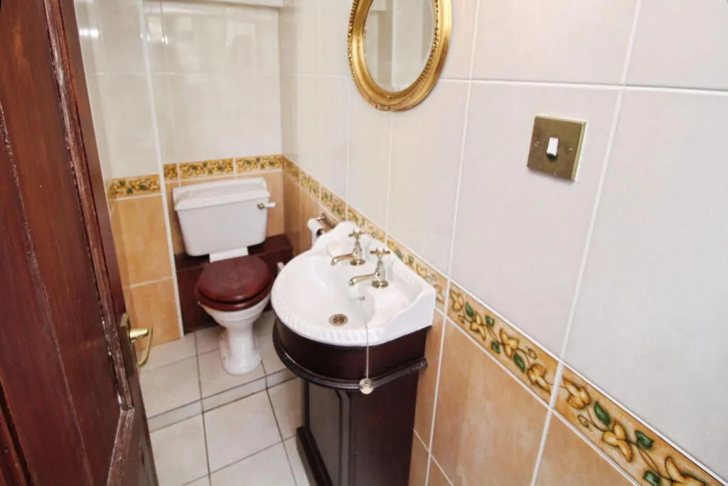 3 bed Terraced
