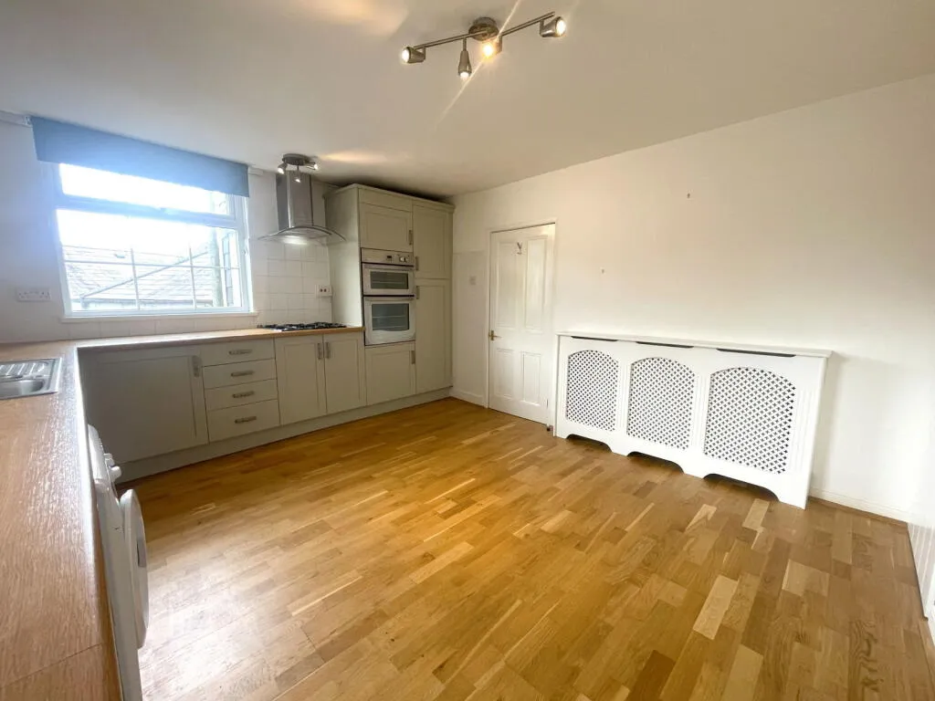 3 bed Apartment