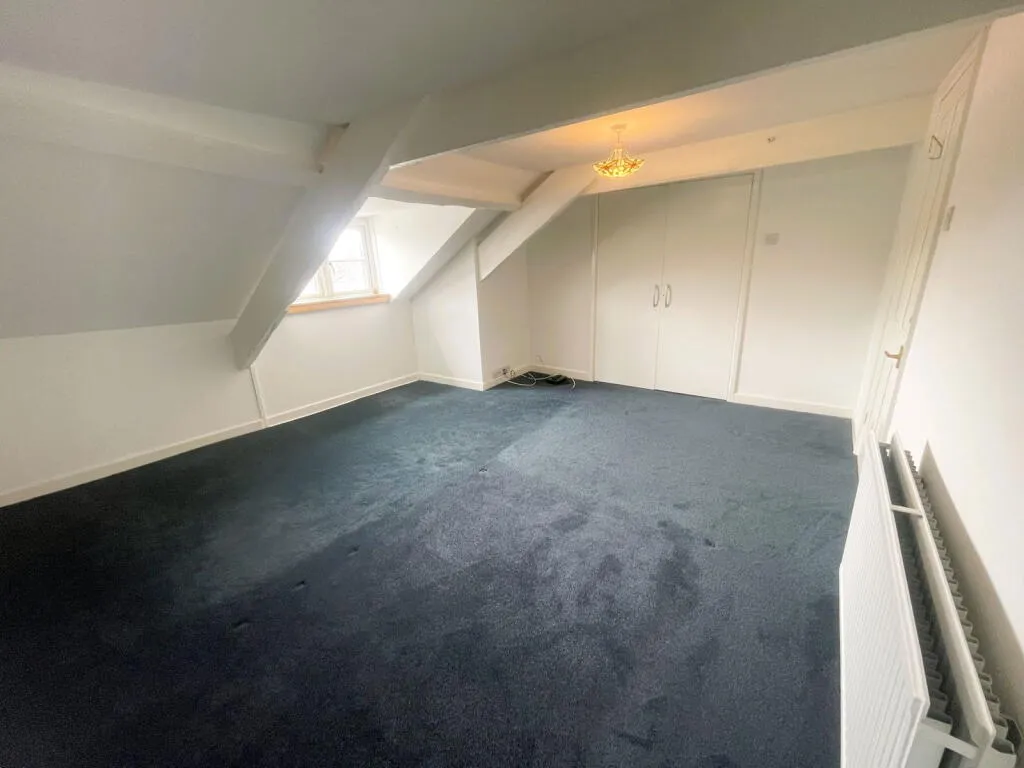 3 bed Apartment