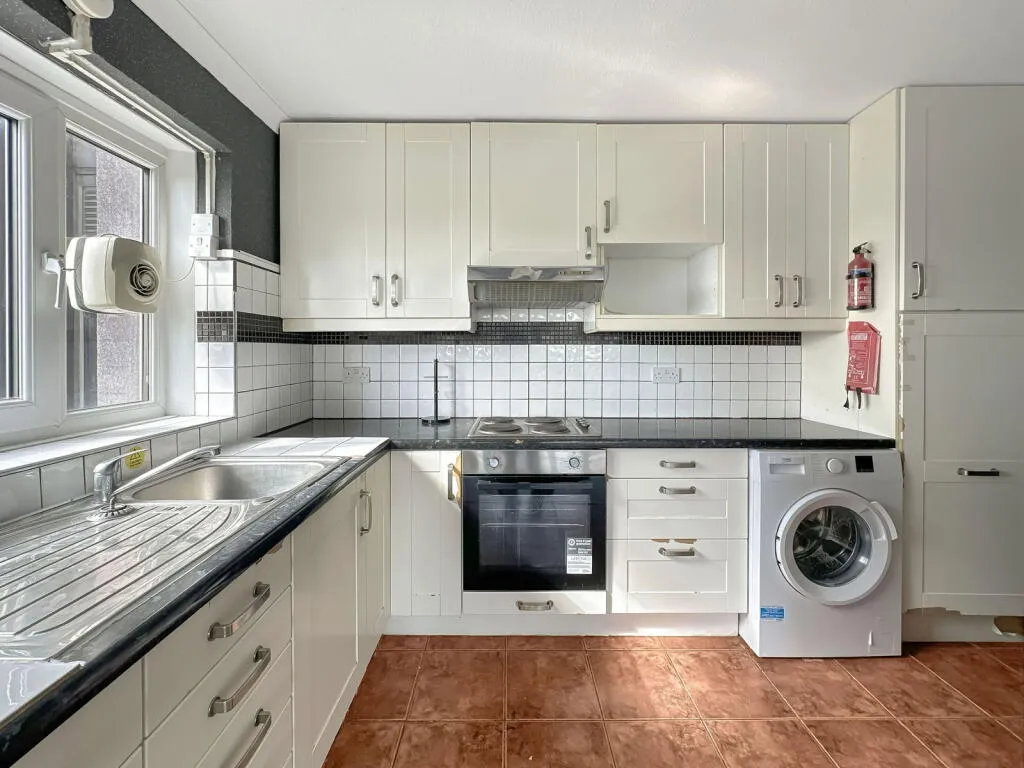 2 bed Block of Apartments