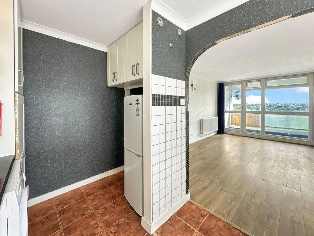 2 bed Block of Apartments